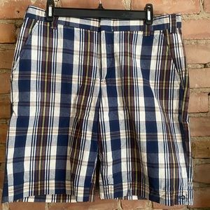 Men’s plaid shorts size 31 waist